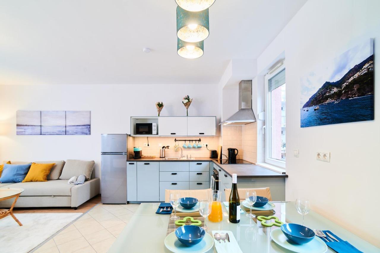 Feel Home Deluxe Corvin # Free Parking # Ac # Elevator Budapeşte Dış mekan fotoğraf