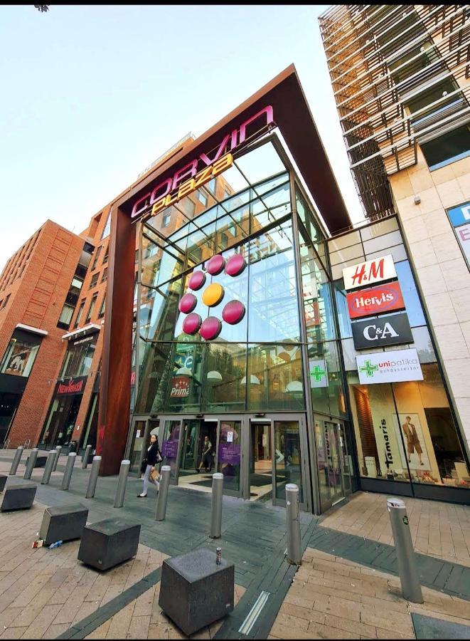 Feel Home Deluxe Corvin # Free Parking # Ac # Elevator Budapeşte Dış mekan fotoğraf